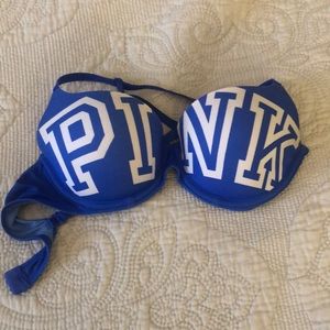 Victoria secret bra, size is 34B. Very good condition.